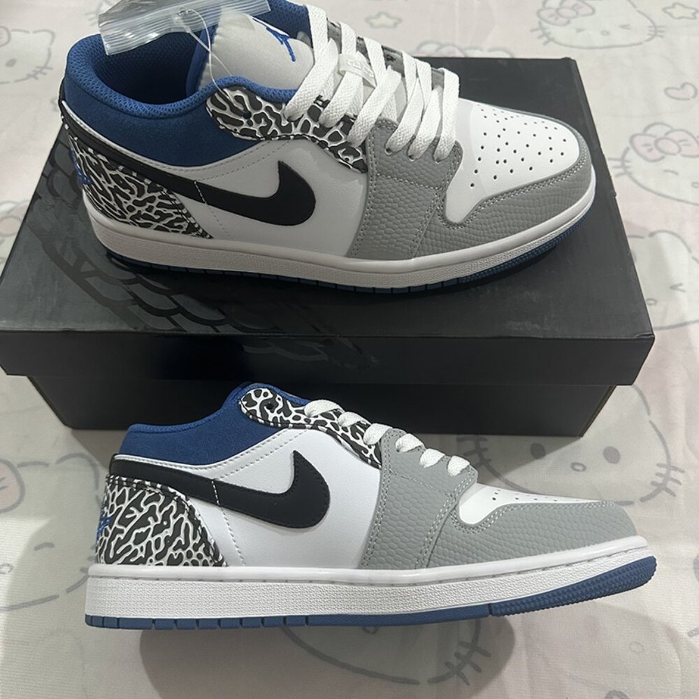 Nike Air Jordan 1 Low Blue And White Low-Top Sneakers
